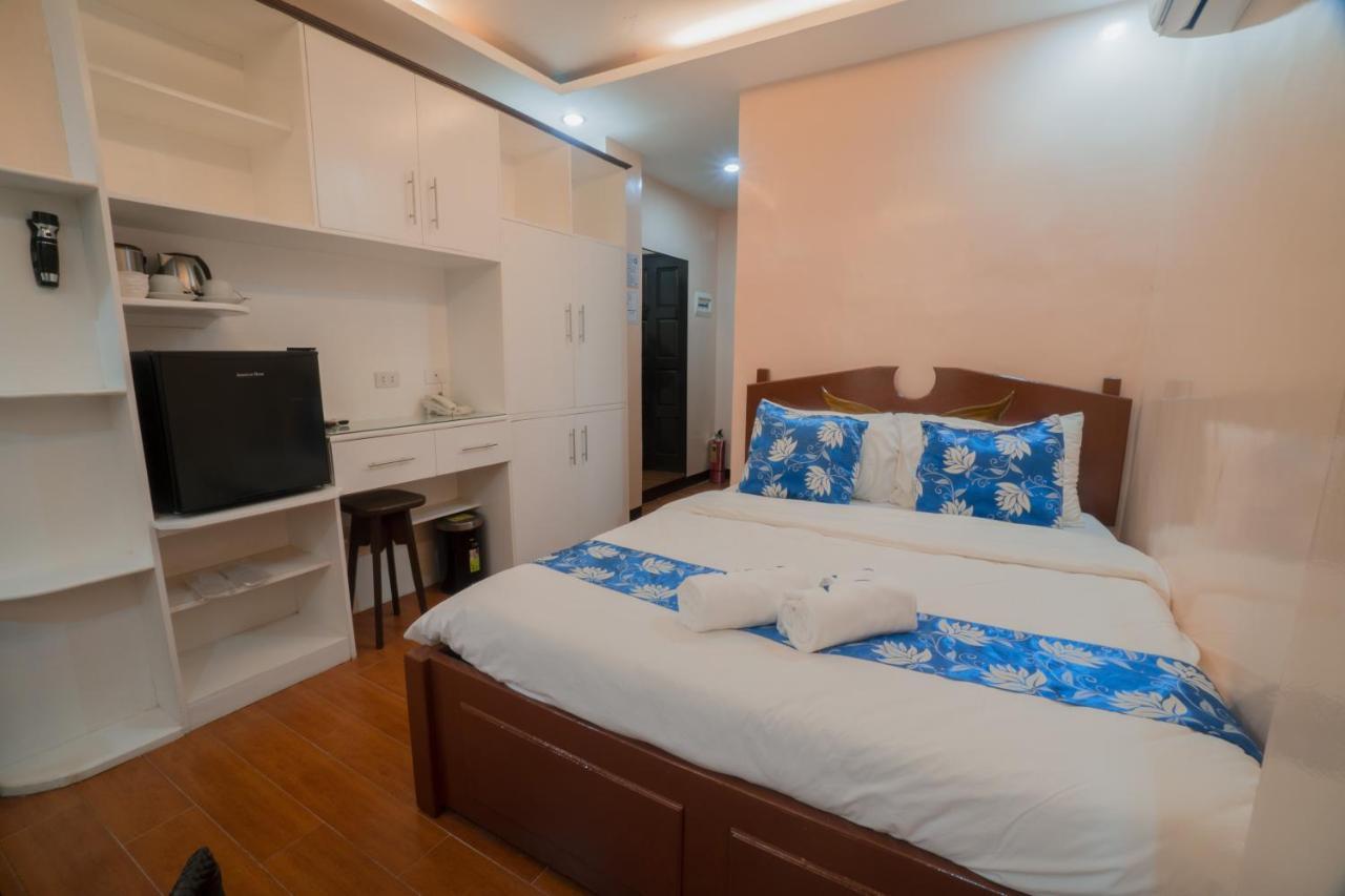 Skylodge Coron