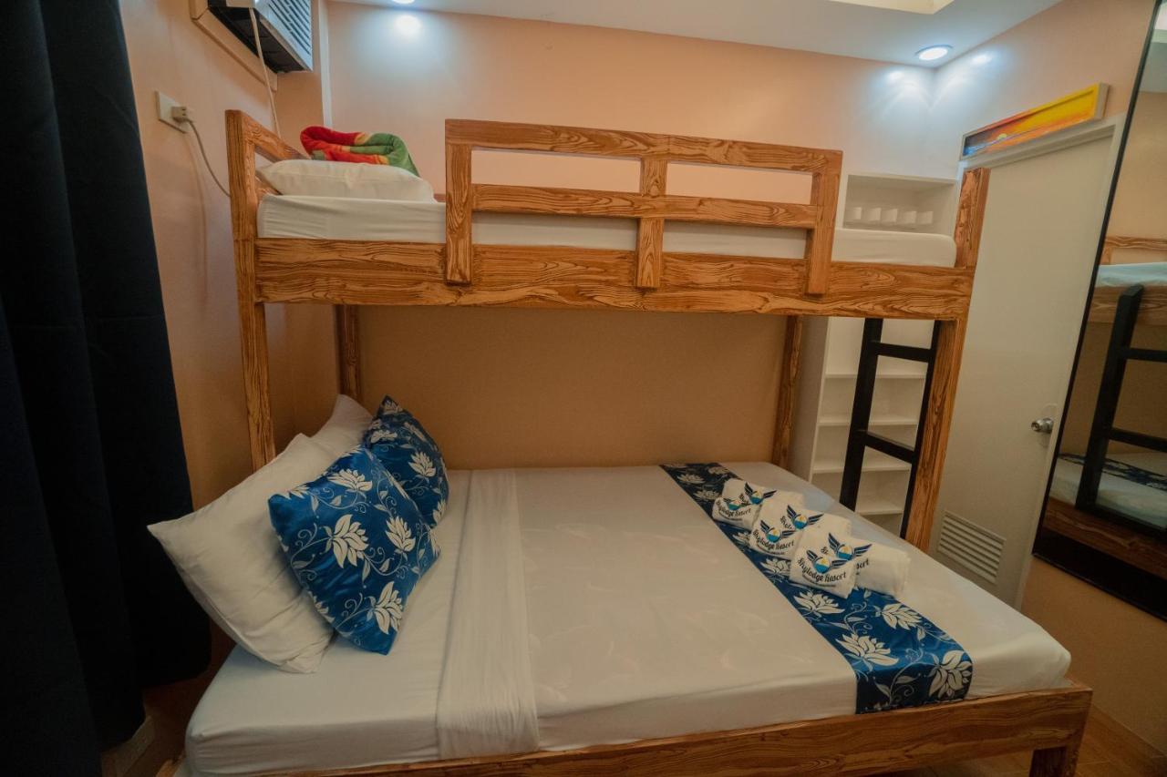 Skylodge 3*