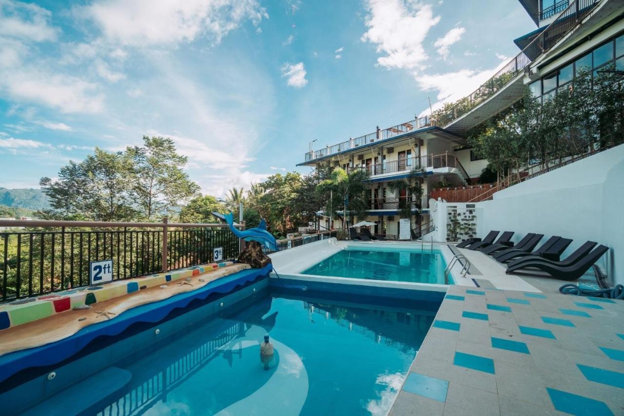 Resort Skylodge Coron