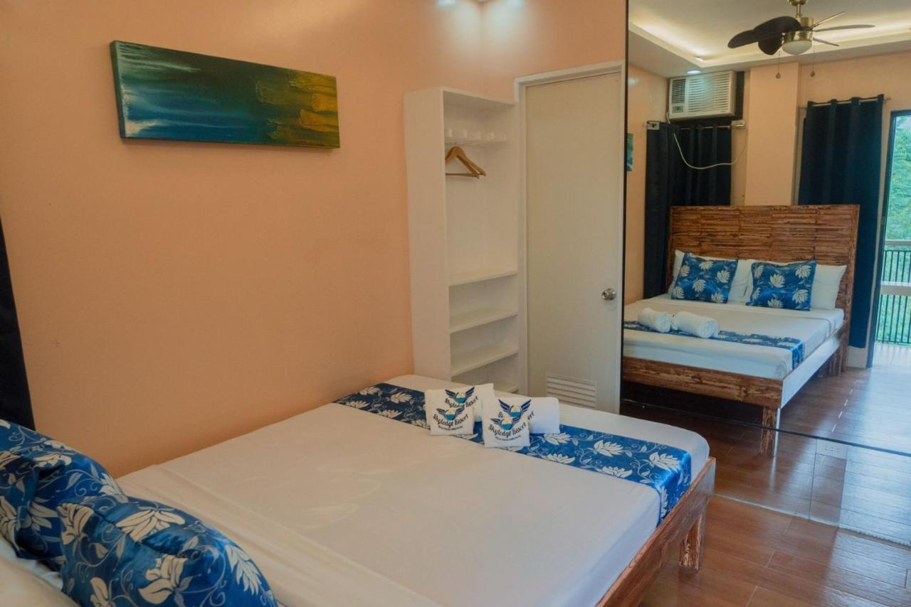 Skylodge 3*