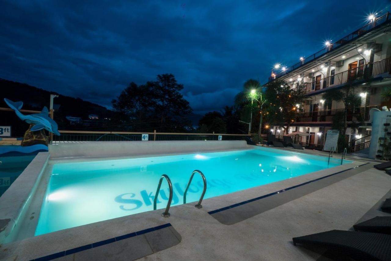 Skylodge Resort 3*